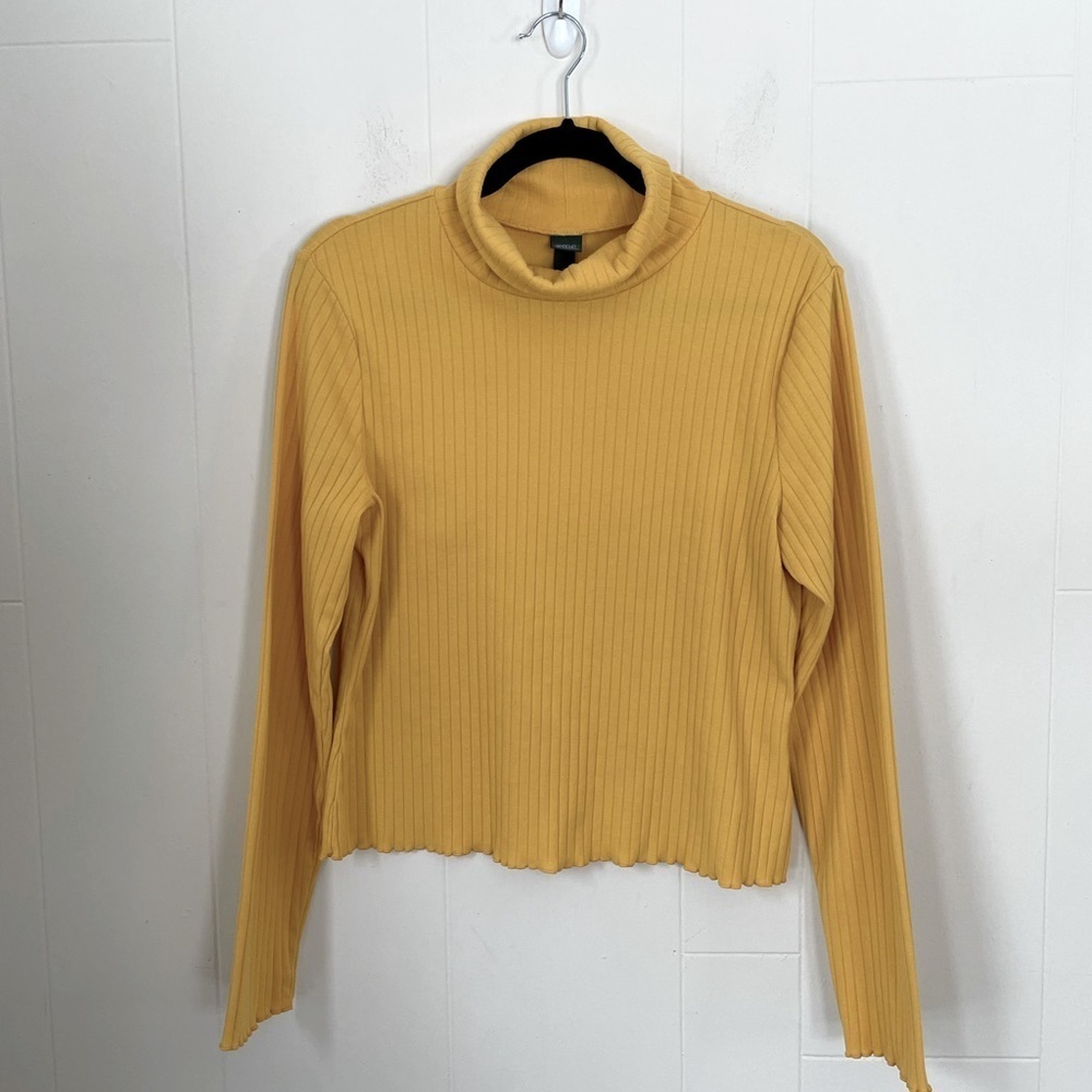 Wild fable turtleneck top crop length mustard yellow stretch Women’s size XL